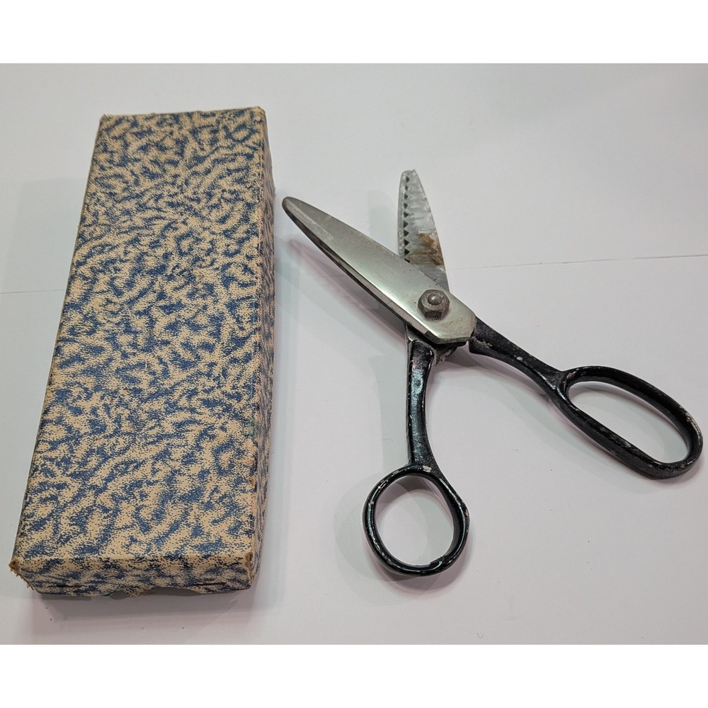 Foremost Pinking Shears Unisex OS Black Fair Vintage Germany Sewing Scissors Box
